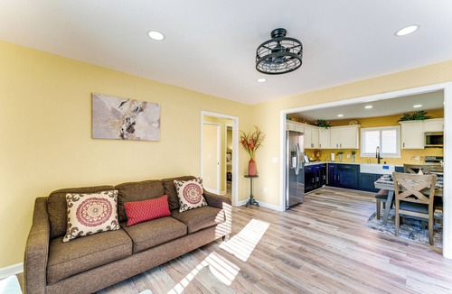 Rome House | Walk Downtown: Charming Rome Abode w/Yard!