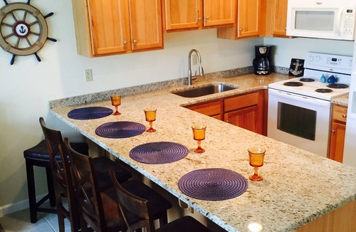 Alexandria Bay House | Walk Downtown, New.Boathouse Included!