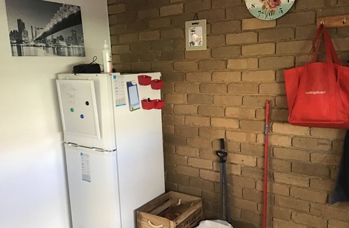 Bacchus Marsh Apartment | Walk everywhere! Centrally located!