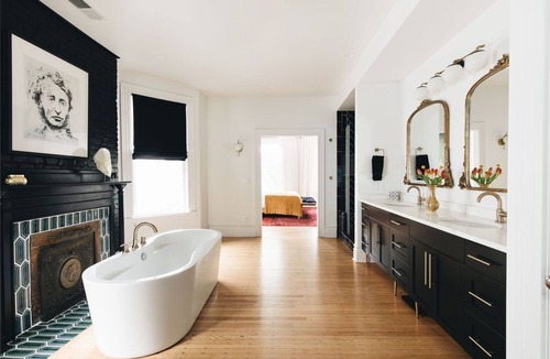 Cherokee Triangle House | Walk everywhere from this Modern Victorian