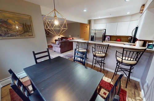 Mountain House Condo | Walk/Shuttle to Keystone Slopes, Shops, Dining. 2 Hot Tubs, Deck, Views!