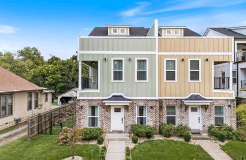 Murfreesboro House | Walk the Line