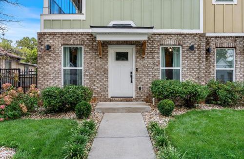 Murfreesboro House | Walk the Line