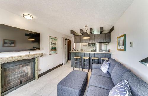Angel Fire House | Walk to Angel Fire Lifts! Mountain-View Condo