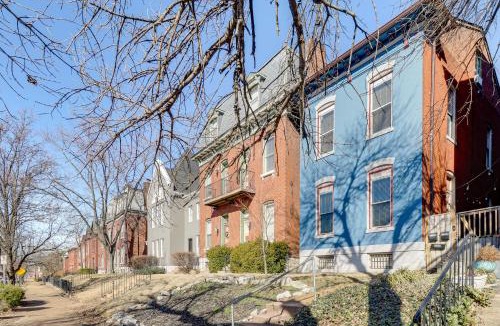 Benton Park Apartment | Walk to Bars & Dining: Historic Benton Park Gem