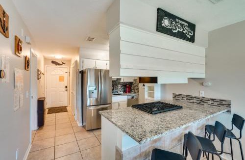 Panama City Beach Apartment | Walk to Beach and Restaurants PCB Resort Condo!
