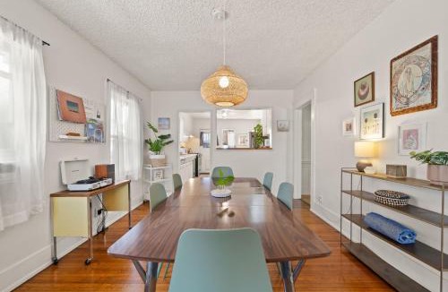 Belmont Heights House | Walk to Beach - Beach Gear - Easy Parking