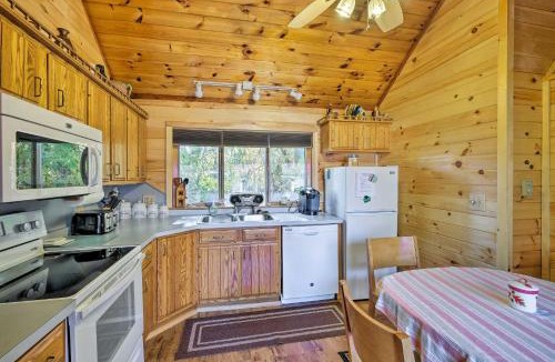 Bolton Landing House | Walk to Beach! Bolton Landing Cottage with Deck