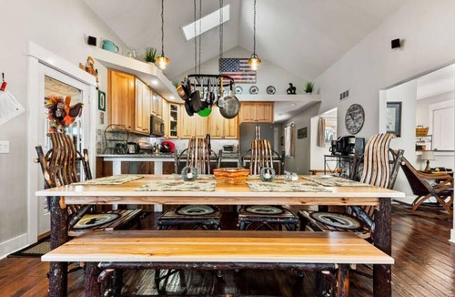 New Buffalo Cottage | Walk to Beach & Downtown – Pool, Hot Tub, Fire Pit | Second Chance Retreat