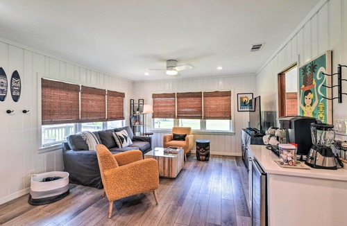 Surfside Beach Cottage | Walk to Beach: Home w/Deck in Surfside Beach!