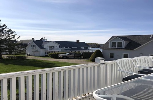 York Beach House | Walk to Beach, Ocean views