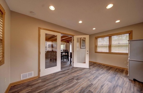 Hawley House | Walk to Beach on Wallenpaupack!