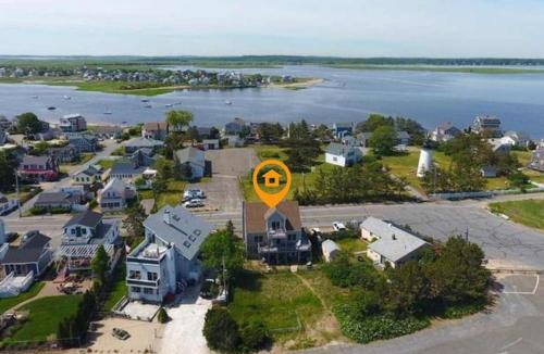 Newburyport Apartment | Walk to Beach Playground Lighthouse North End