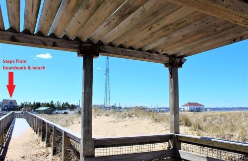 Newburyport Apartment | Walk to Beach Playground Lighthouse North End