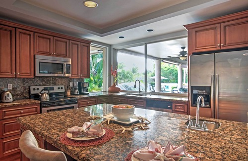 Pompano Beach House | Walk to Beach! Poolside Oasis in Pompano