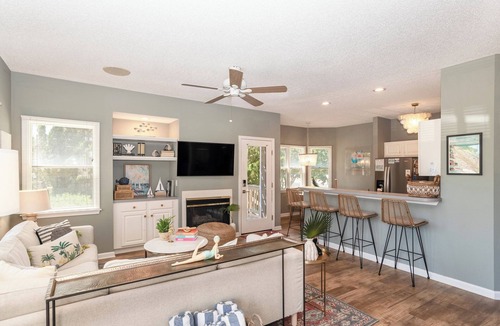 Corolla Light Condo | Walk to Beach & Pool, Resort Amenities, Pvt Deck