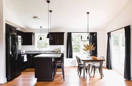 Warwick House | Walk To Beach | Spacious House