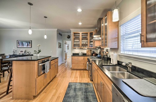 Saratoga Springs House | Walk to Belmont Stakes! Retreat w/Game Room & Gym