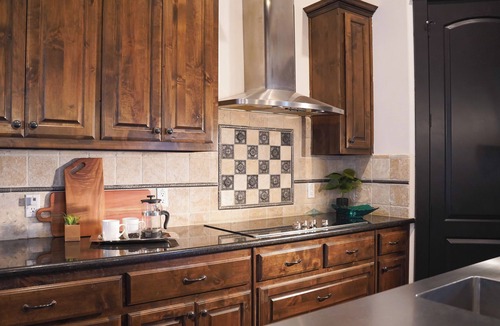 Lakeland Park House | Walk to Boat Launch: Stylish Austin Gem
