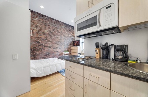Beacon Hill Apartment | Walk to Boston Common, Safe & Central Stay