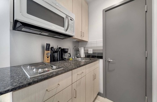 Beacon Hill Apartment | Walk to Boston Common, Safe & Central Stay