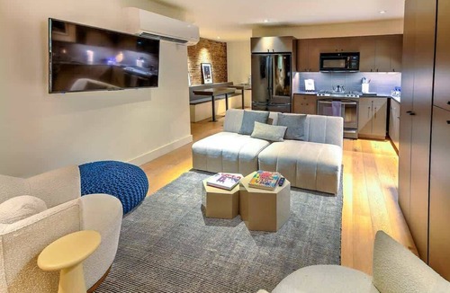 Arts District Apartment | Walk to Broadway! Stylish 2BR in Historic Home!