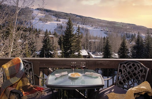 Vail Condo | Walk to Chair 6 + Mountain Views | Chalet Crevasse