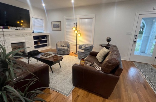 Fort Worth Cultural District House | Walk to Dickies Arena, Will Rogers, Modern Museum ,Omni,NTHSC, Botanical Gardens