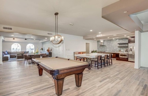 Ocotillo Condo | Walk to Dining | Modern Condo + Resort Pool