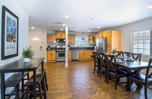 Hermosa Village House | Walk to Disneyland +Fireworks+ Pool, Spa and Rockslide