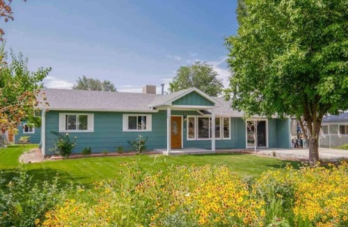 Fruita House | Walk to Downtown [] Game Room [] Private Fenced Yard