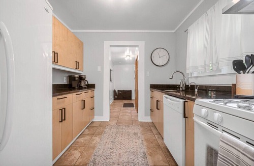 West Seattle House | Walk to Downtown West Seattle