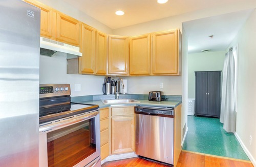 Seneca Falls Apartment | Walk to Dtwn: Seneca Falls Apt w/Fire Pit!