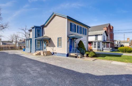 Seneca Falls Apartment | Walk to Dtwn: Seneca Falls Apt w/Fire Pit!