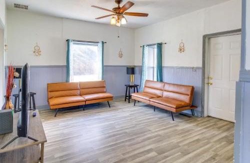Bladen House | Walk to Fairgrounds: Bladen Countryside Hideaway!