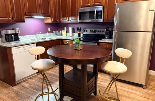 City Center Apartment | Walk to Festivals, Concerts, Conventions, & More!