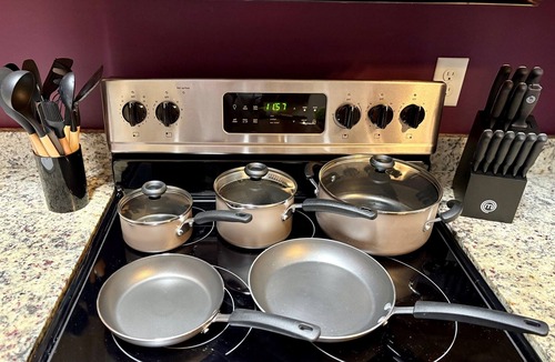 City Center Apartment | Walk to Festivals, Concerts, Conventions, & More!