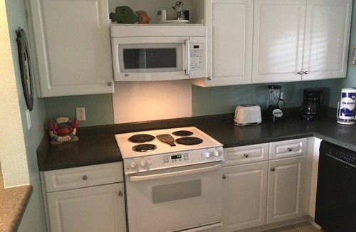 Ono Island Condo | Walk to Flora-Bama, 5% weekly discount, Ground Level, Private Beach, Boatyard