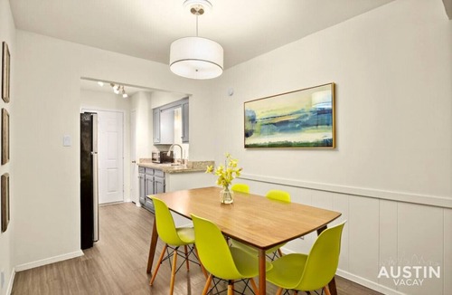 Westfield Apartment | Walk to Golf Course! Near Lake + Pool w Parking