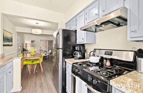 Westfield Apartment | Walk to Golf Course! Near Lake + Pool w Parking