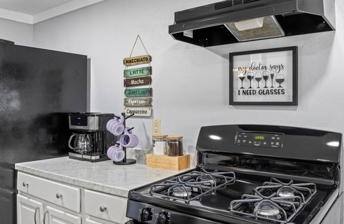 Ithaca House | Walk to Hiking Trails+Bars+Shops
