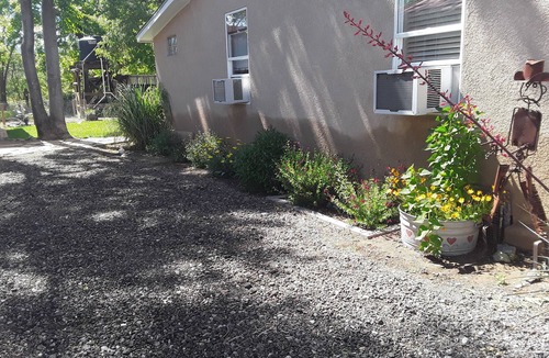 Tyrone House | Walk To Historic Downtown Silver City 1021 N. Bennett St ,