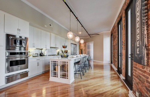 Downtown Nashville Condo | WALK to Honky Tonks from your Private Residence Downtown