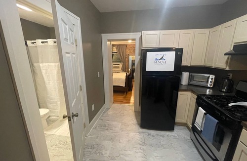 Geneva Apartment | Walk to HWS, Downtown & Seneca Lake - Chic Stylish Flat