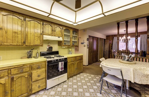 Cedar Glen House | Walk to Lake Arrowhead! All-Season Alpine Escape