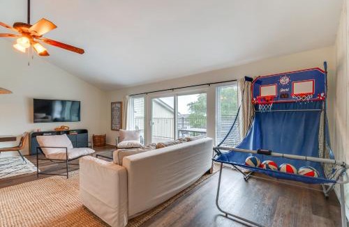 April Sound House | Walk to Lake Conroe: Family-Friendly Getaway!