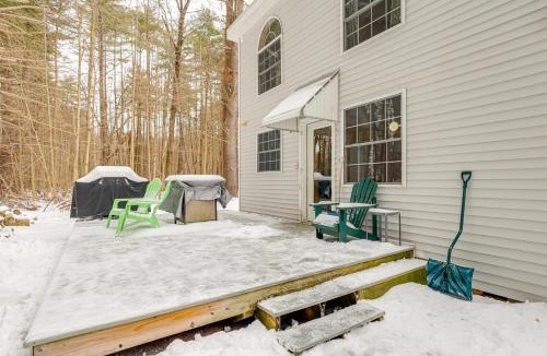 Lake George House | Walk to Lake George Beach: Quiet Family Retreat