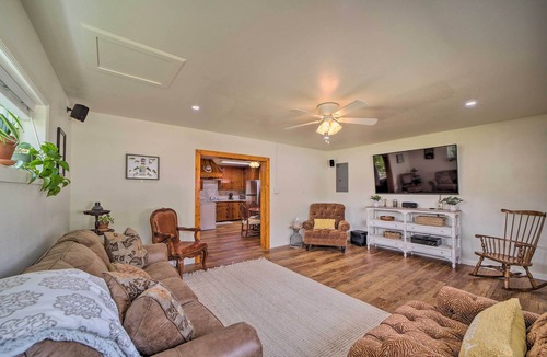 Tia Juana House | Walk to Lake: Historic Disney Home