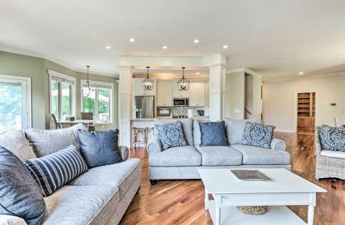 Middlefield House | Walk to Lake Middlefield Home with Fire Pit