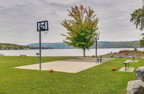Honeoye Cottage | Walk to Lake! Pet-friendly Cottage in Honeoye